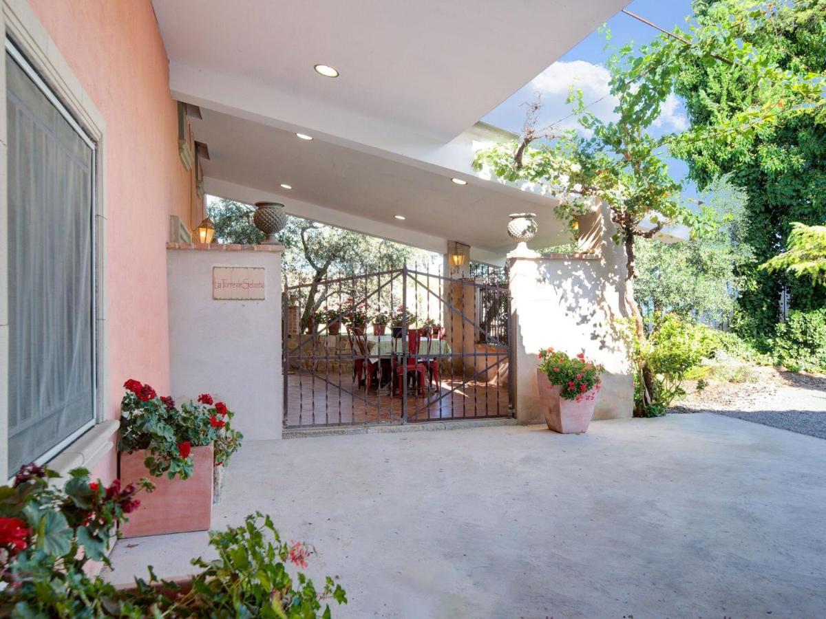 Lively Holiday Home In Fraga With Private Pool Exterior foto